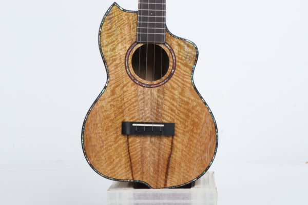 KAMAMUTA All Solid Mango Ukulele KAMA-MG-Tri-C